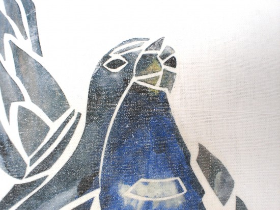 Textile living cushion kajo bird print on cotton detail